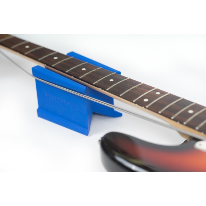 MUSIC NOMAD MN206 CRADLE CUBE - NECK SUPPORT