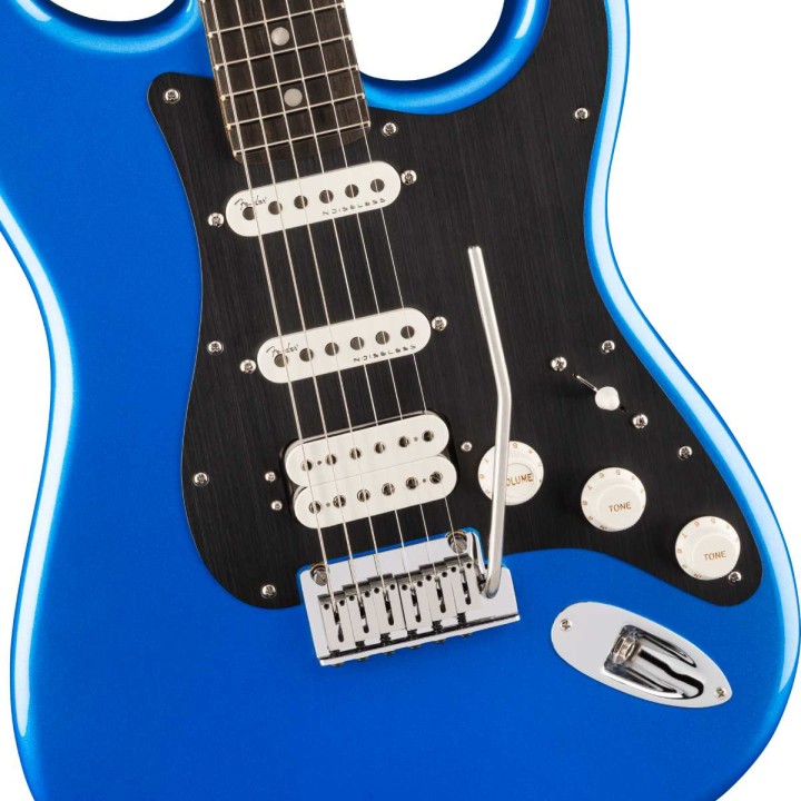 fender-american-ultra-ii-stratocaster-noble-blue-1