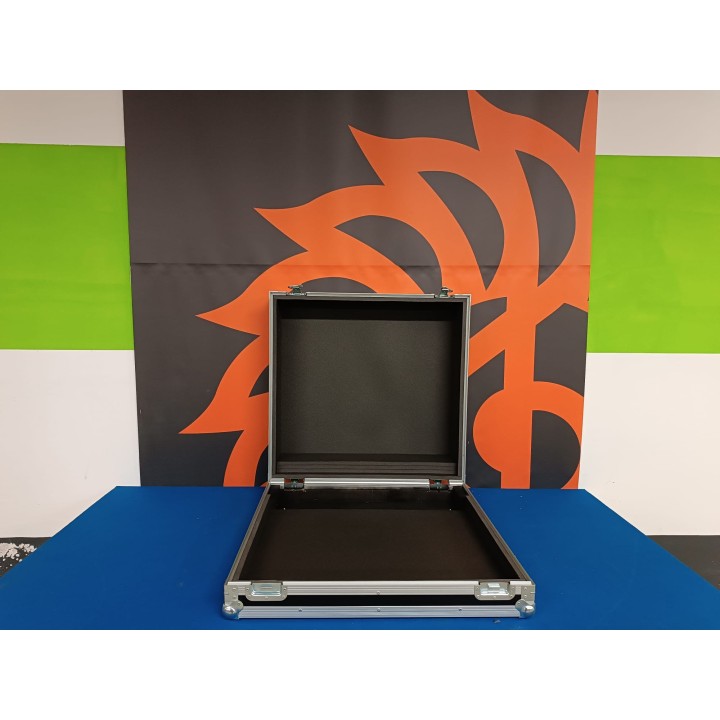 Acquista Rch Flight Case Per Ven 240 (EX-DEMO) online | Merula Strumenti Musicali
