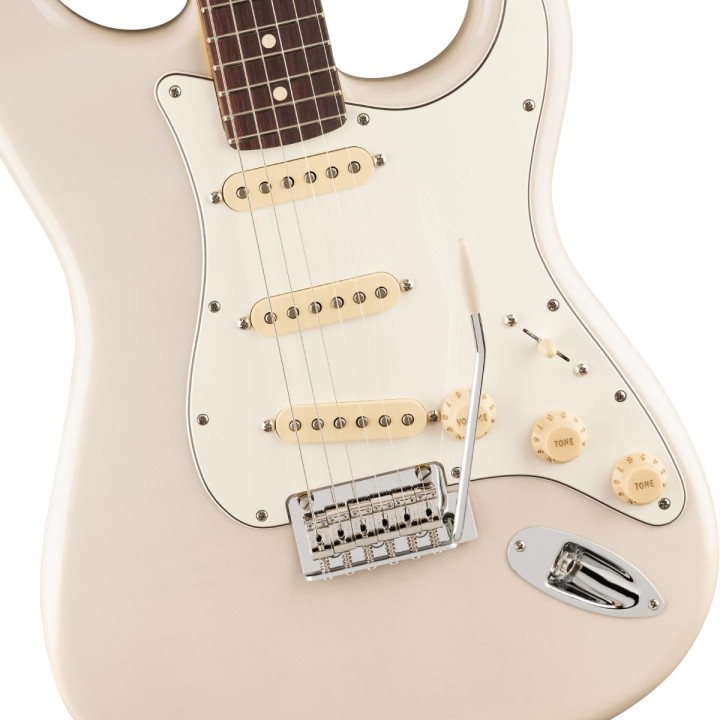 FENDER - Player II Stratocaster, Rosewood Fingerboard, White Blonde