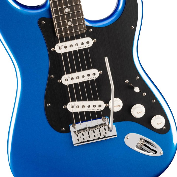 Fender - American Ultra II Stratocaster, Ebony Fingerboard, Noble Blue
