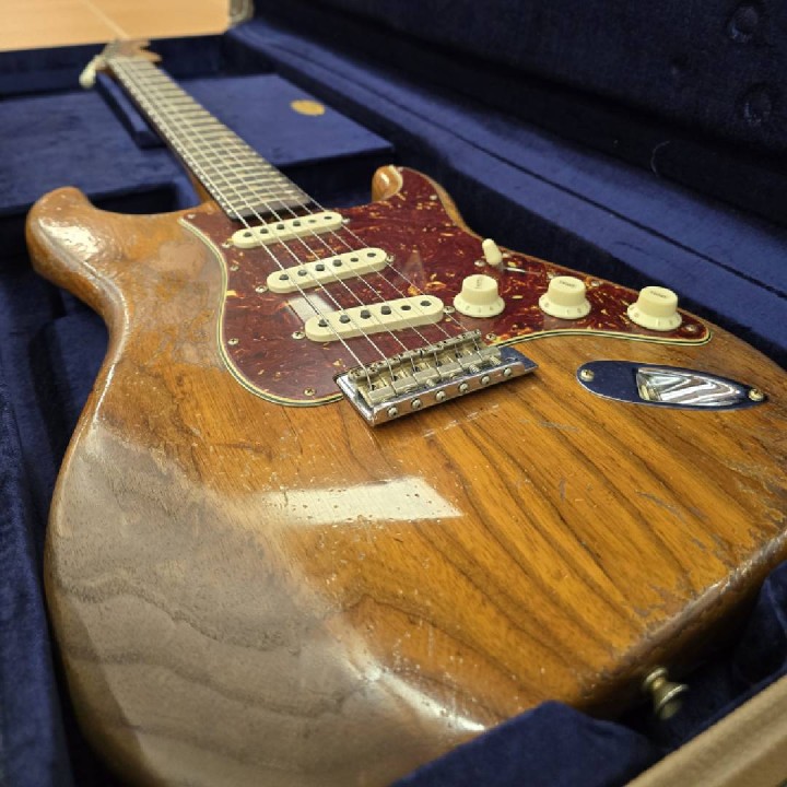 Limited Edition Roasted '61 Strat - Super Heavy Relic, Aged Natural 