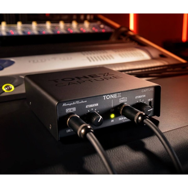 IK Multimedia Tonex Capture - Modeler con funzione di reamp