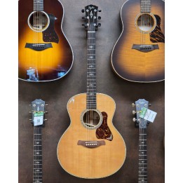 Taylor - Gold Label 814E