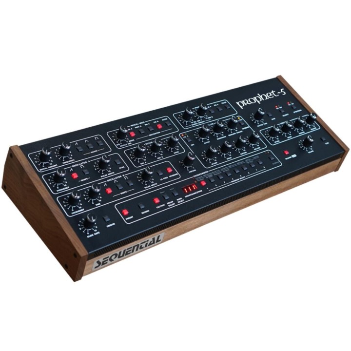 Sequential Prophet-5 Rev4 Desktop – Synth Analogico a 5 Voci