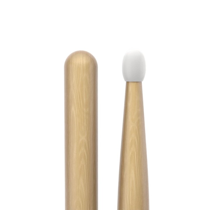 Pro Mark - TX2BN Classic Forward 2b Hickory Drumstick, Oval Nylon Tip