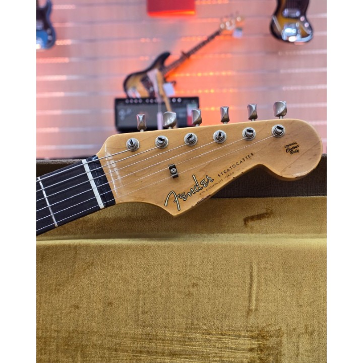 Fender Custom Shop 1962 Stratocaster Relic Lake Placid Blue - 9235700038