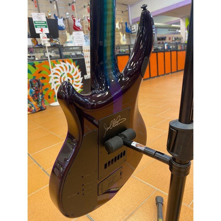 Acquista MUSIC MAN BFR Majesty 7 String - Arctic Aurora online | Merula Strumenti Musicali