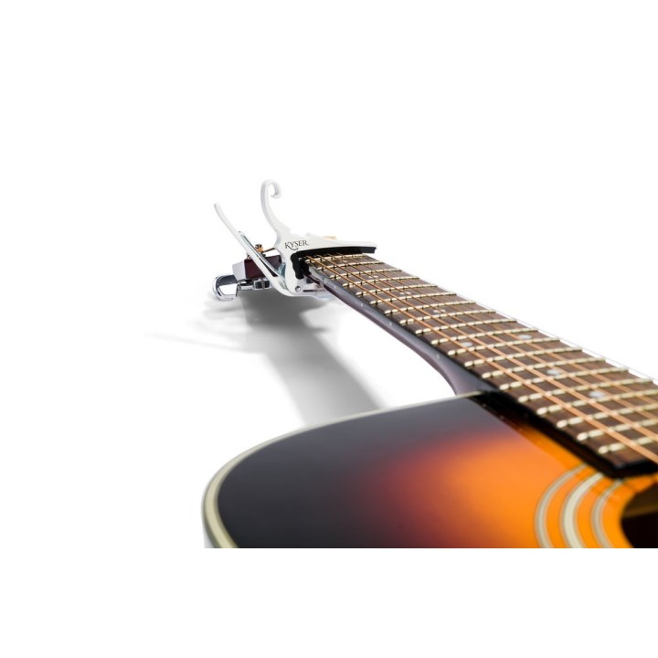 Acquista Kyser Capotasto Quick-Change Capo Per Chitarra Acustica Bianco Kg6wa 529213 online | Merula Strumenti Musicali
