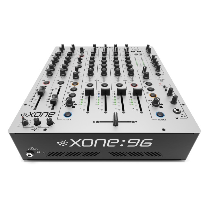 Acquista ALLEN & HEATH XONE 96 online | Merula Strumenti Musicali