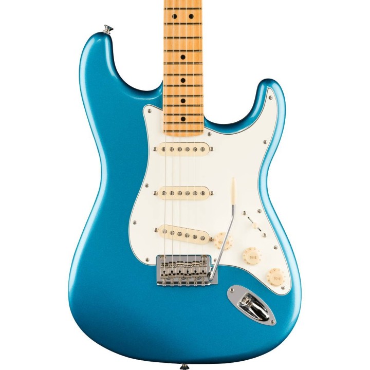 Fender Limited Edition Player II Stratocaster, Maple Fingerboard, Lake Placid Blue