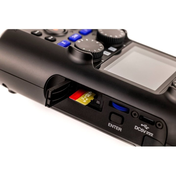 Zoom - H5 Studio