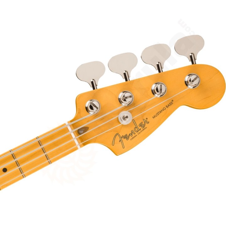 Fender American Professional Classic Mustang Bass, Maple Fingerboard, Faded Dakota Red