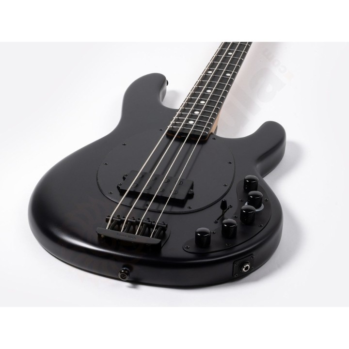 Music Man Dark Ray 4 - Stealth Black -Basso elettrico a 4 corde