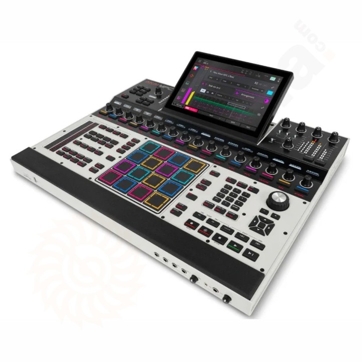 Akai MPC XL- Groove box
