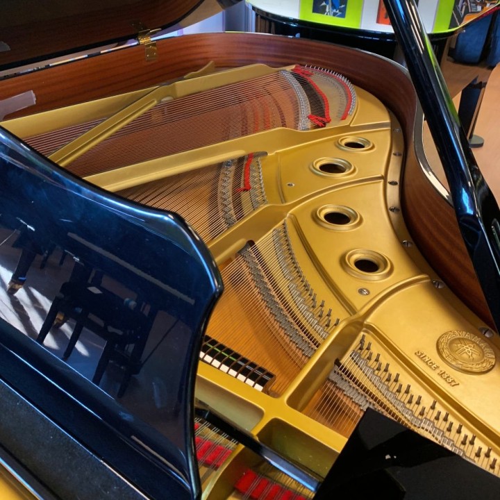 Yamaha C3A (1987) - Pianoforte a Coda