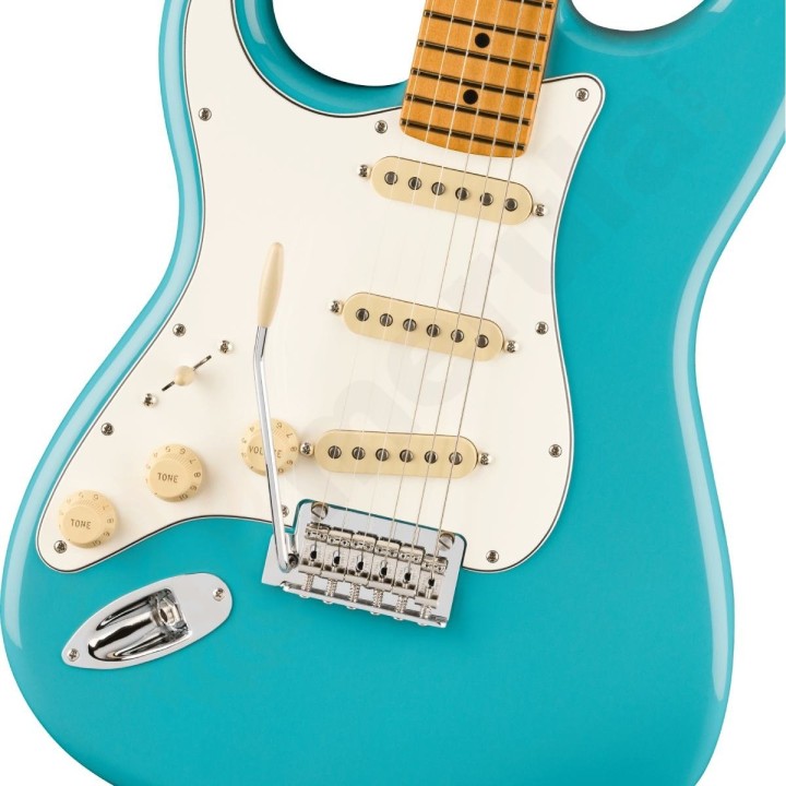 Fender Player II Stratocaster Left-Hand, Maple Fingerboard, Aquatone Blue