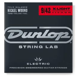 Acquista Dunlop Den0942 Nickel Plated Steel, Light, Set/6 online | Merula Strumenti Musicali