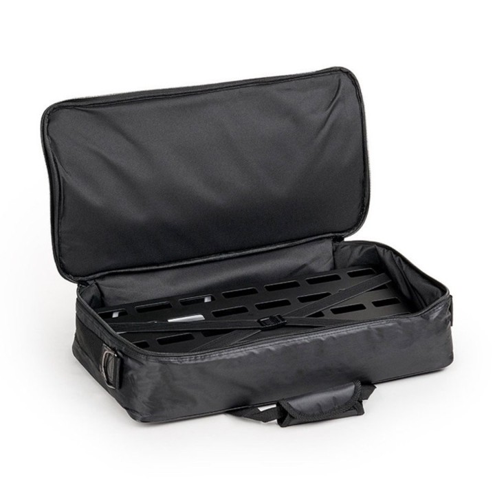 Acquista ROCKBOARD Rbo B 3.1 Tres B Pedalboard 52,2x23,4 Con Borsa online | Merula Strumenti Musicali