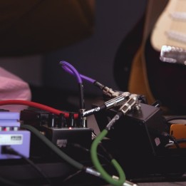 Acquista Adam Hall Cables K4irr0030set - Pedalboard Patch Cable | Set Of 5 Adam Hall Angled J online | Merula Strumenti Musicali