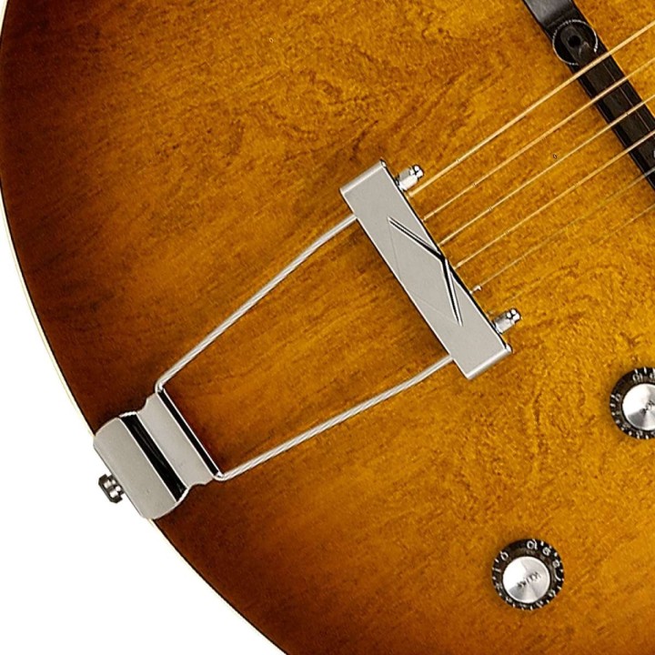 Godin 5th Avenue Kingpin P90 Cognac Burst