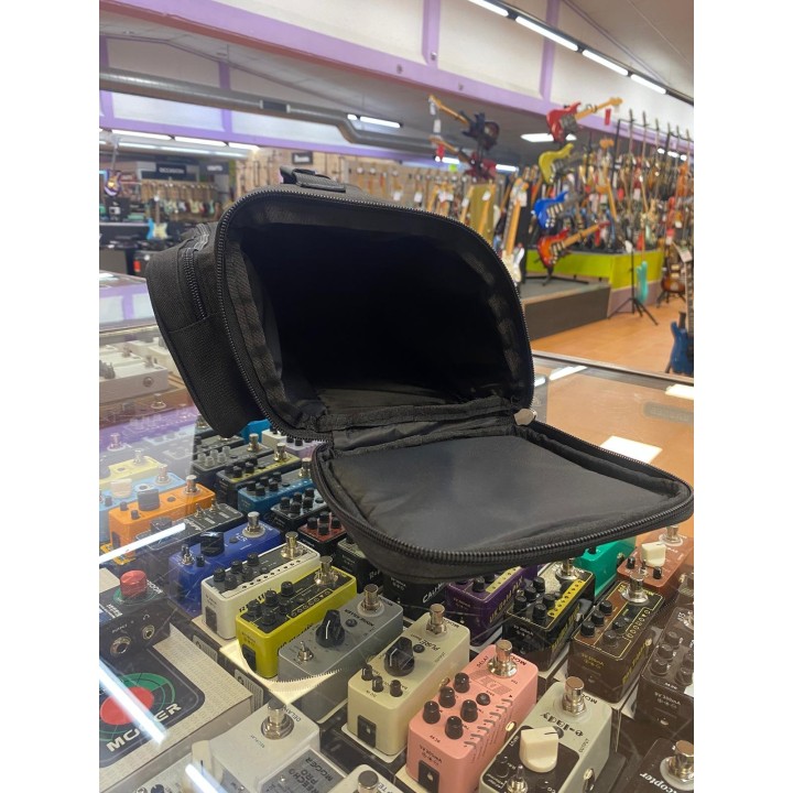 Acquista Hughes & Kettner Soft Bag (USATO) online | Merula Strumenti Musicali
