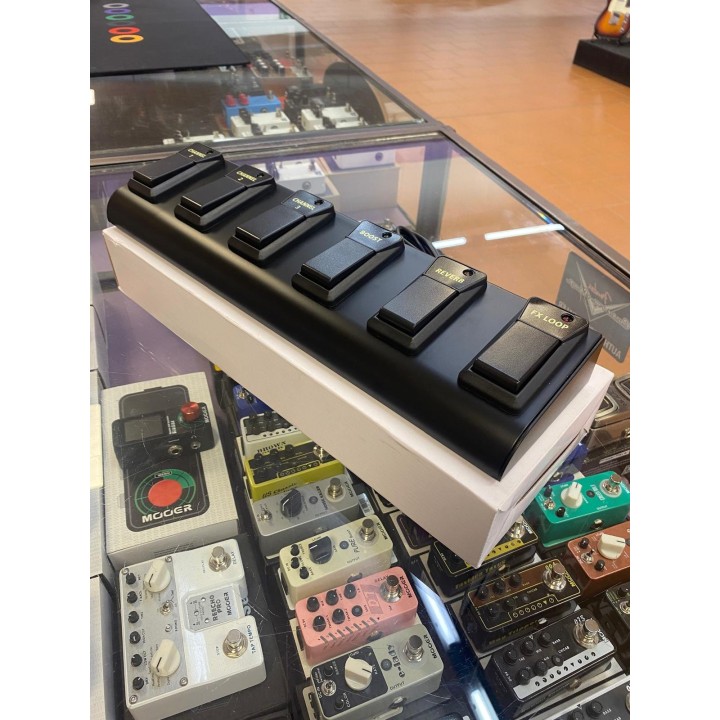 Acquista BUGERA FSB106A online | Merula Strumenti Musicali