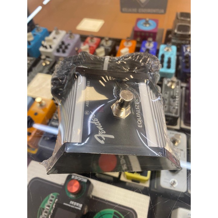 Acquista FENDER FTSW 1 BTN EQ (USATO) online | Merula Strumenti Musicali