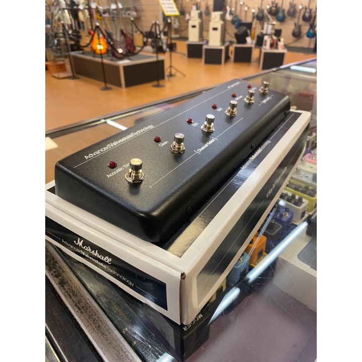 Acquista MARSHALL 6 Way Avt Footcontroller (USATO) online | Merula Strumenti Musicali