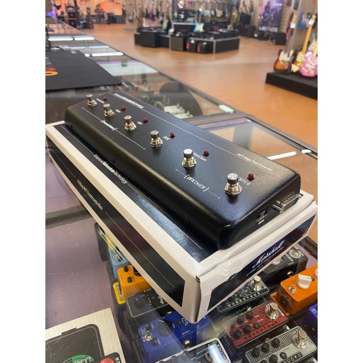 Acquista MARSHALL 6 Way Avt Footcontroller (USATO) online | Merula Strumenti Musicali