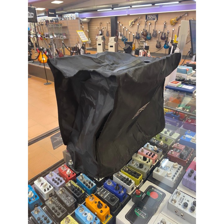 Acquista FENDER Cover Per Amplificatore 46x26x36 (USATO) online | Merula Strumenti Musicali