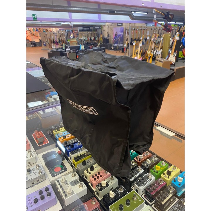 Acquista FENDER Cover Per Amplificatore 46x26x36 (USATO) online | Merula Strumenti Musicali