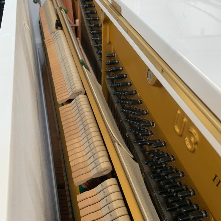 Yamaha U3H Bianco (1974) - Pianoforte Acustico
