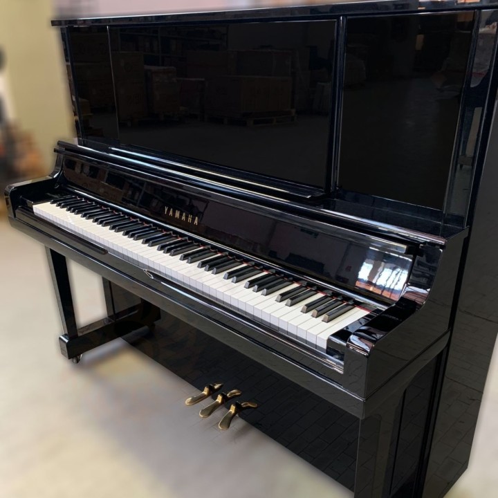 Yamaha UX30A (1990) - Pianoforte Acustico