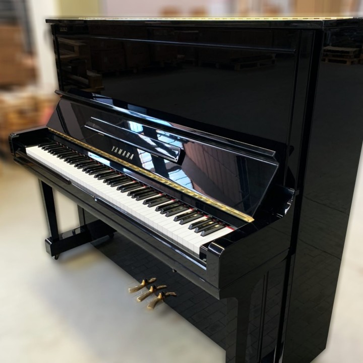 Yamaha U300S (1995) - Pianoforte Verticale Silent