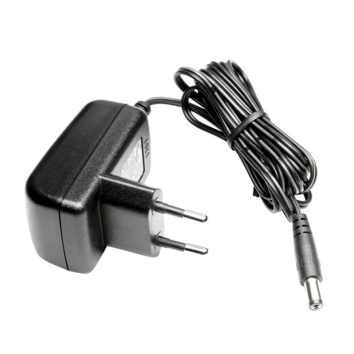 Acquista ADAM HALL SLED1 B XLR 3 online | Merula Strumenti Musicali