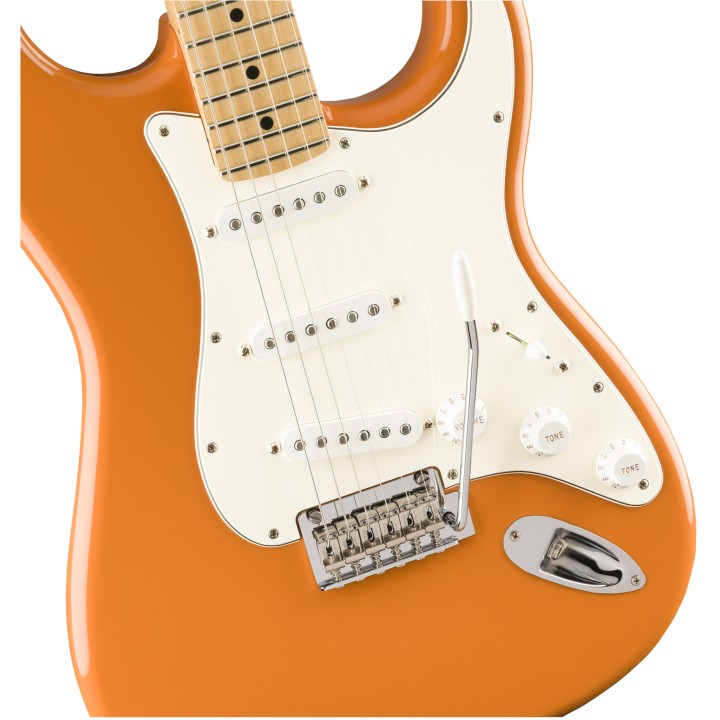 Acquista FENDER Player Stratocaster, Maple Fingerboard, Capri Orange online | Merula Strumenti Musicali