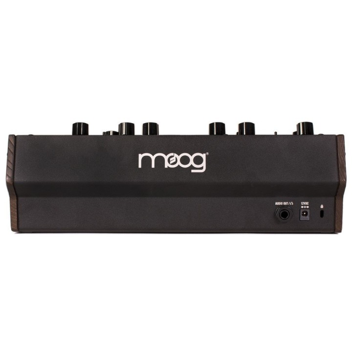 moog-music-mother-desktop-synth