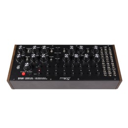 moog-music-dfam-drummer-synth
