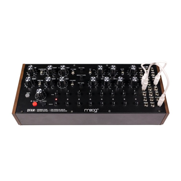 moog-music-dfam-drummer-synth