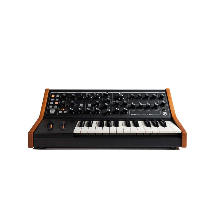 moog-usic-subsequent-25-synth