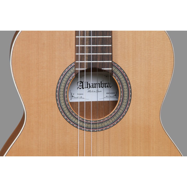 Acquista ALHAMBRA Z-NATURE C/BORSA online | Merula Strumenti Musicali